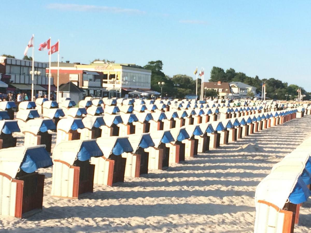 Fewo "Montymar" Incl. Strandkorb Gromitz Bagian luar foto